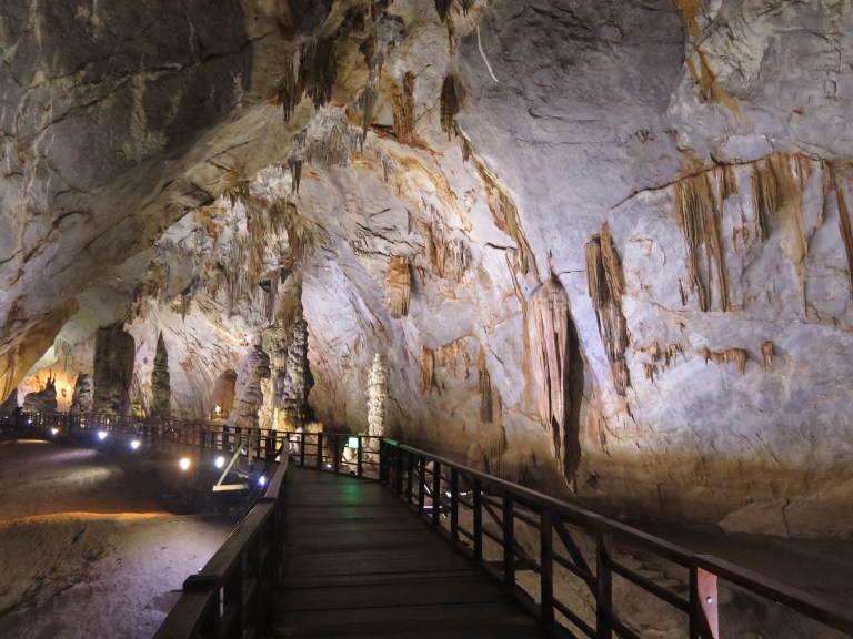 0CDBF9EF-34B7-47ED-BD72-E4BEAFE339D1