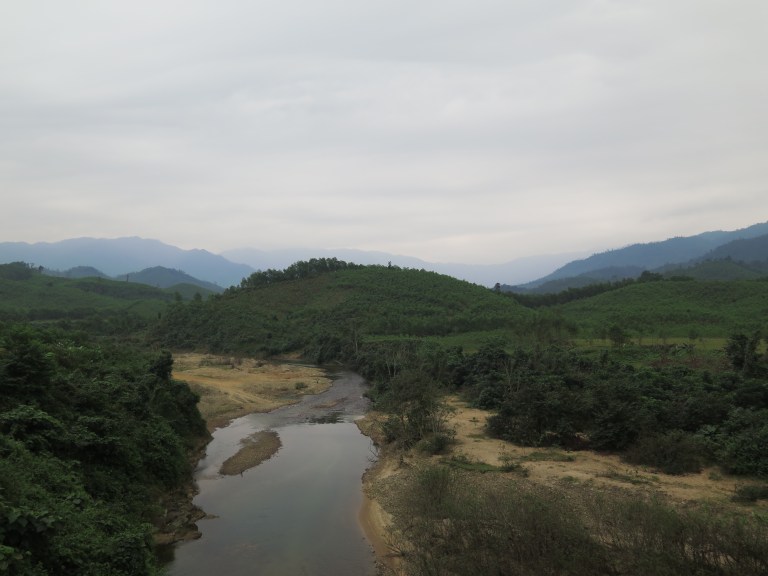 CEED4665-ECA6-456F-8818-E5FA78CEA60C