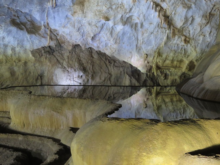 D2514762-B286-407E-916E-14A8E2FE8CA1