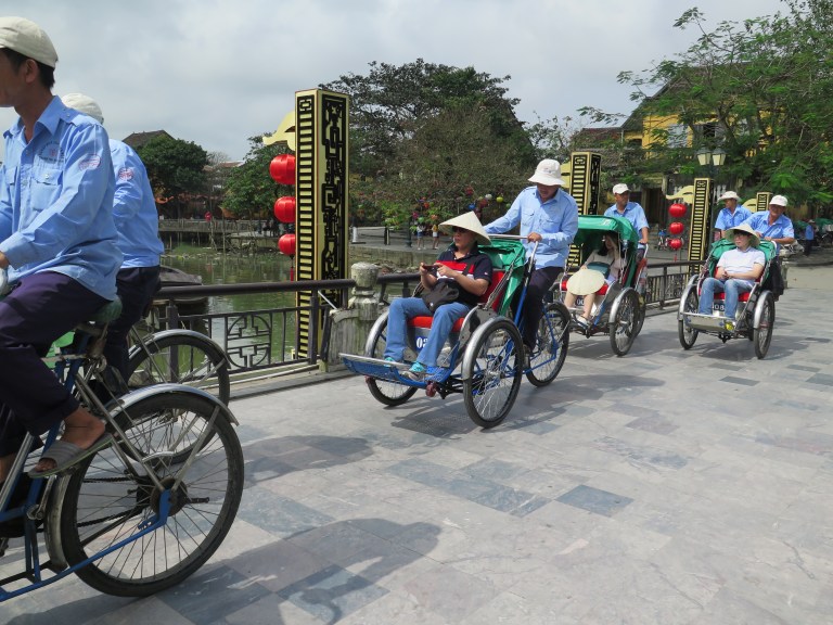 BB557134-1627-452A-88E7-95723EFA7080