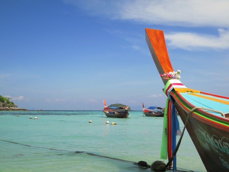 457827EF-0C87-4178-BF41-1A40CAF43B0A