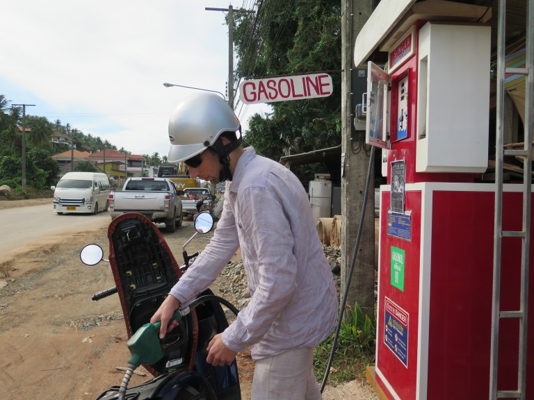 F6B5BD42-D8DE-42EC-9881-F470A48A4CC8